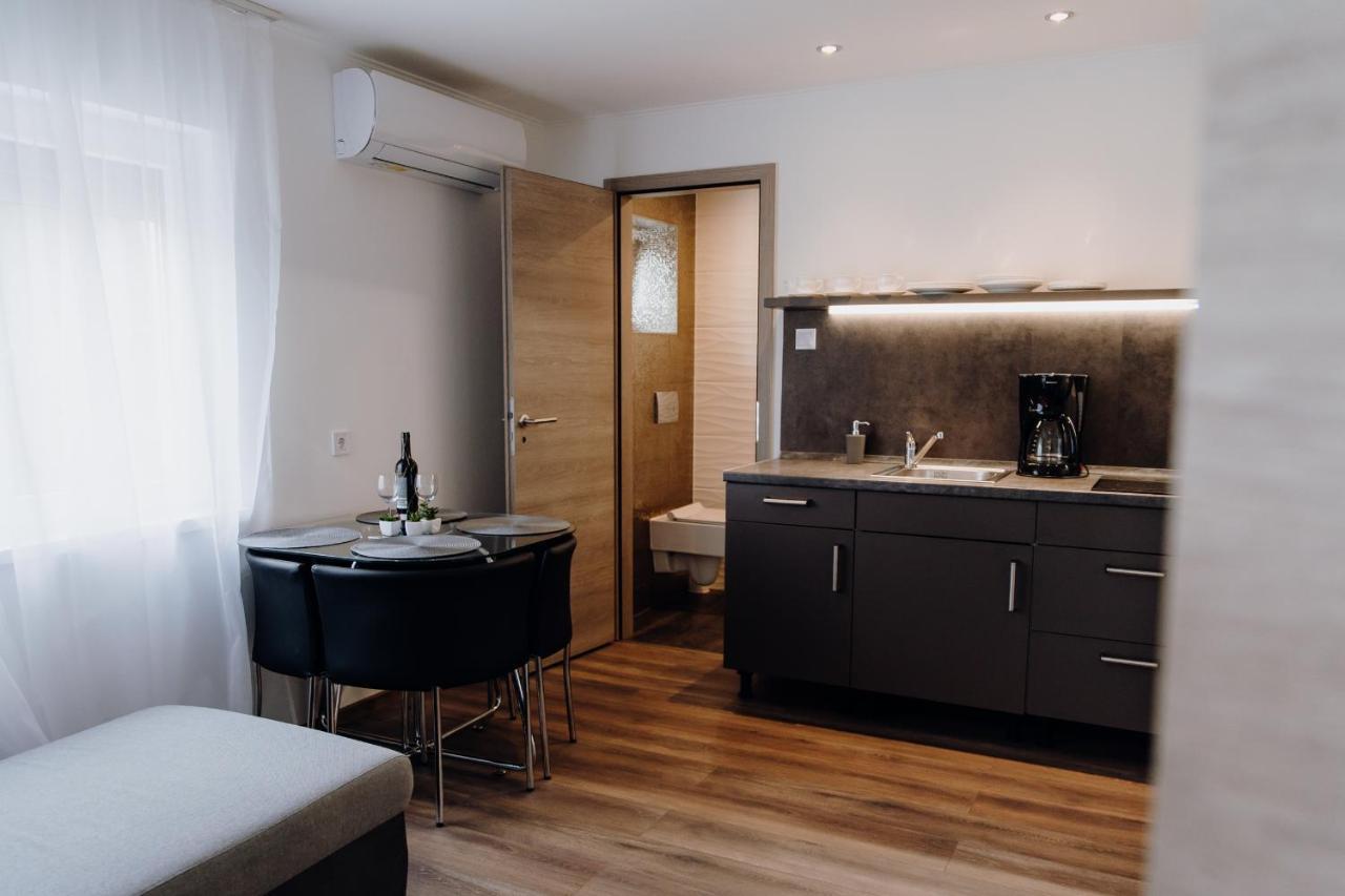 Nyirfa Apartman Vonyarcvashegy Zewnętrze zdjęcie