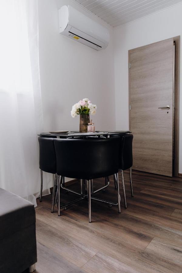 Nyirfa Apartman Vonyarcvashegy Zewnętrze zdjęcie